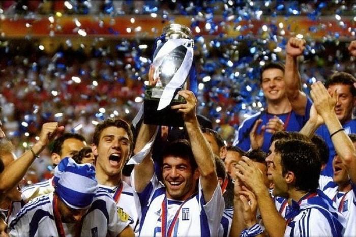 希腊足球欧洲杯夺冠（希腊足球欧洲杯夺冠图片）