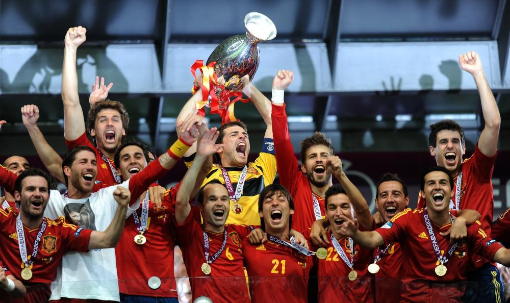 西班牙卫冕过欧洲杯（西班牙 欧洲杯卫冕）